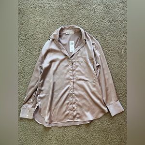 Abercrombie satin button up